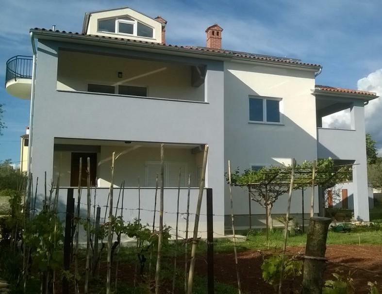פאז'אנה Apartments Villa Ulivo - Apartment Sol מראה חיצוני תמונה